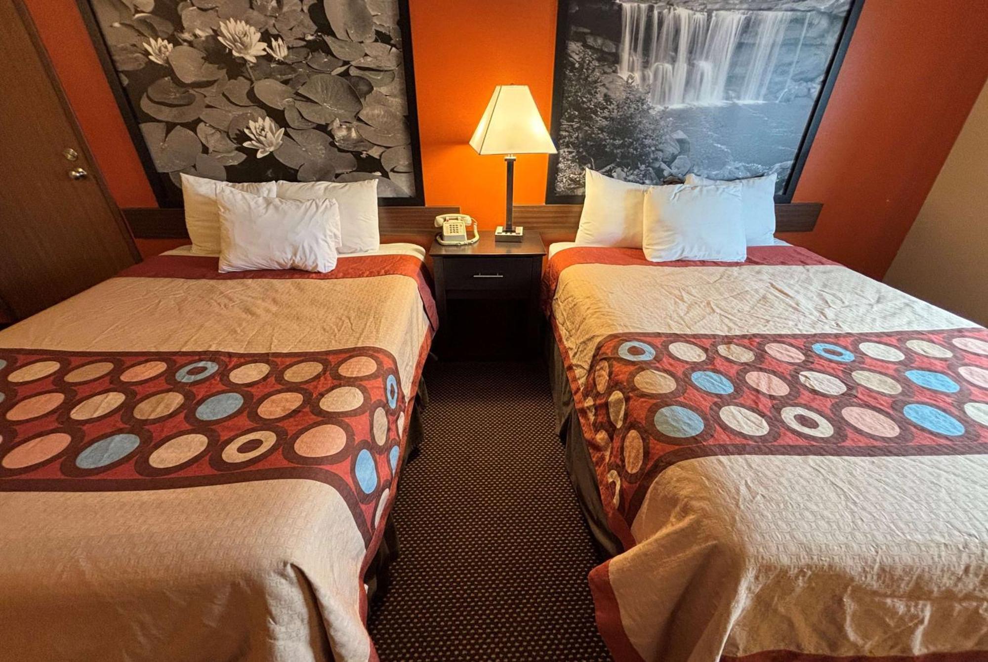 Super 8 By Wyndham Du Quoin Hotel Eksteriør billede